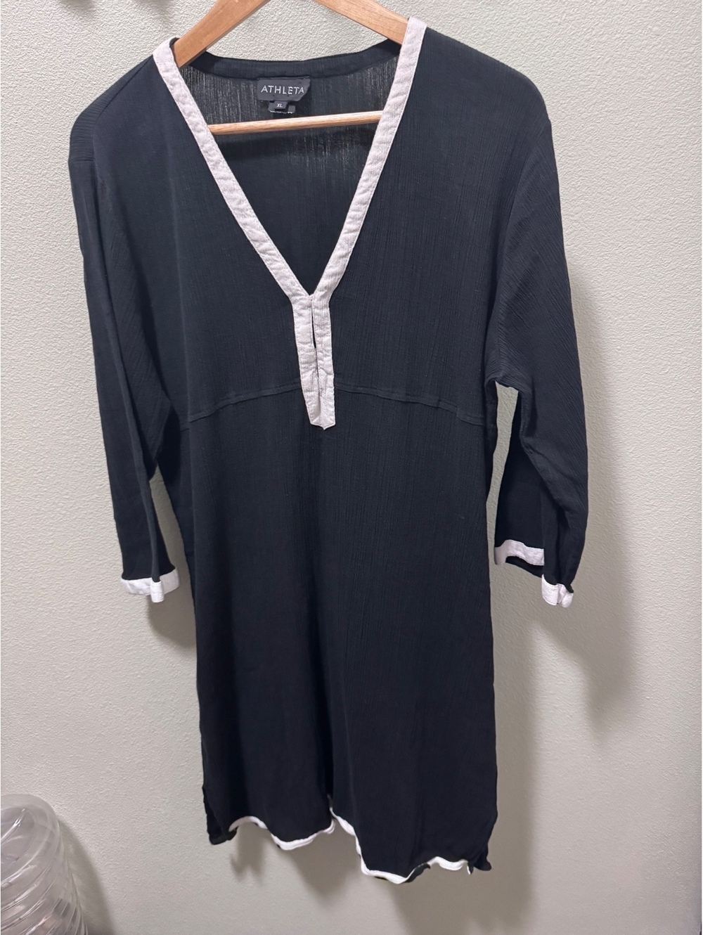 Athleta Women’s XL Black Cotton Tunic Cover Up V Neck White Trim 3/4 Sleeve